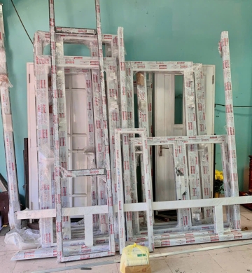 Gia công cửa 
